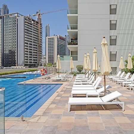 Апартаменты Brand New 1Br- Business Bay - Burj Khalifa View Дубай Экстерьер фото